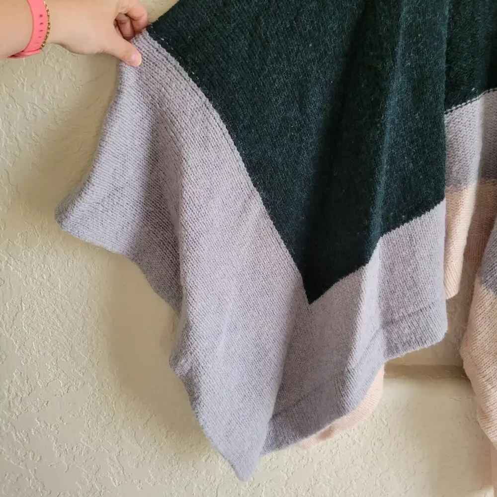 Elk Kulture Wrap Blockknit Poncho OS